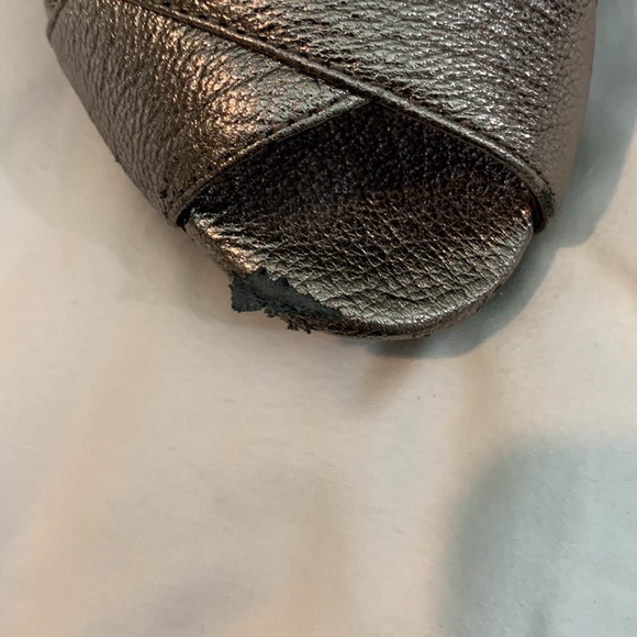 BCBG high heeled platform shoes size 7 shoes - Picture 5 of 7